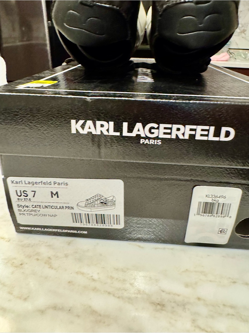 Karl Lagerfeld Black and White Karl Cat Logo Low-Top Sneakers - Picture 10 of 10